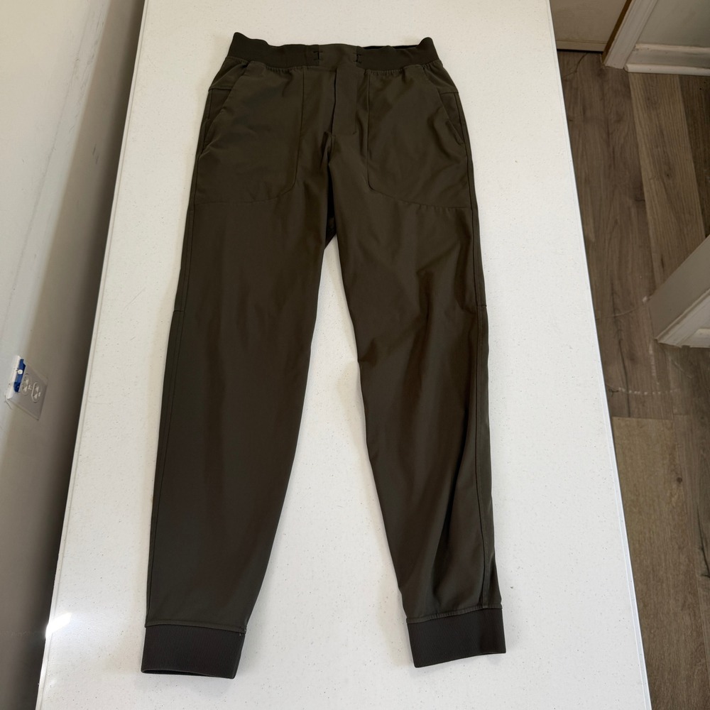 Lululemon‎ ABC Jogger Mens Medium Dark Olive Green Warpstreme Pants M5A85S